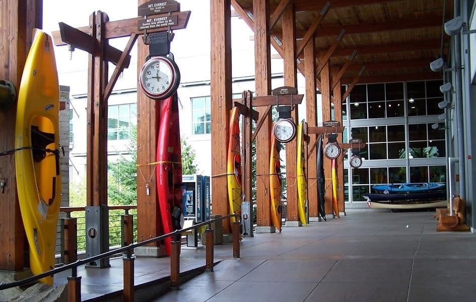 Iconic Shopping Experiences From Around The World